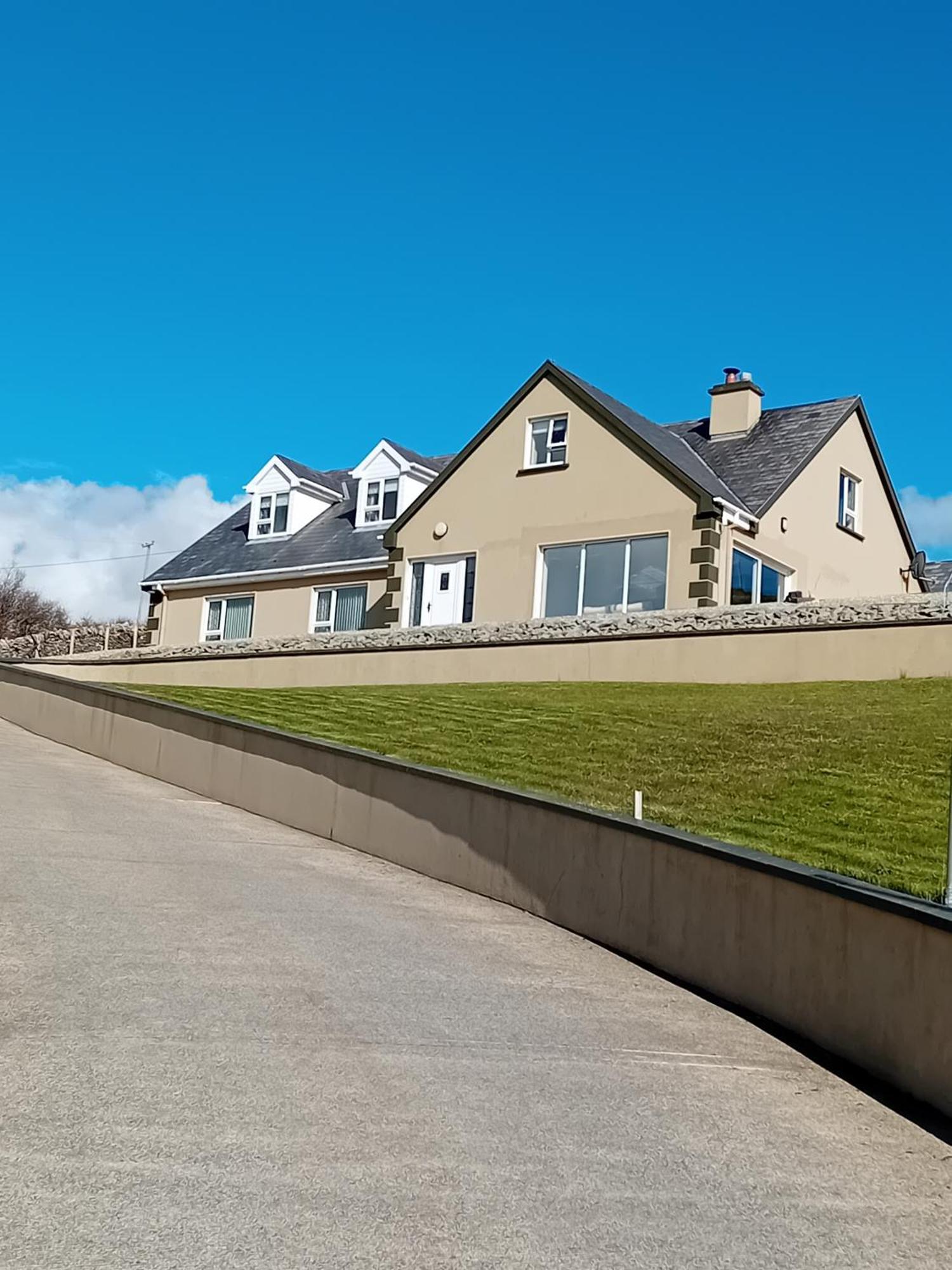 St Kieran'S Apartment Donegal Town Ngoại thất bức ảnh